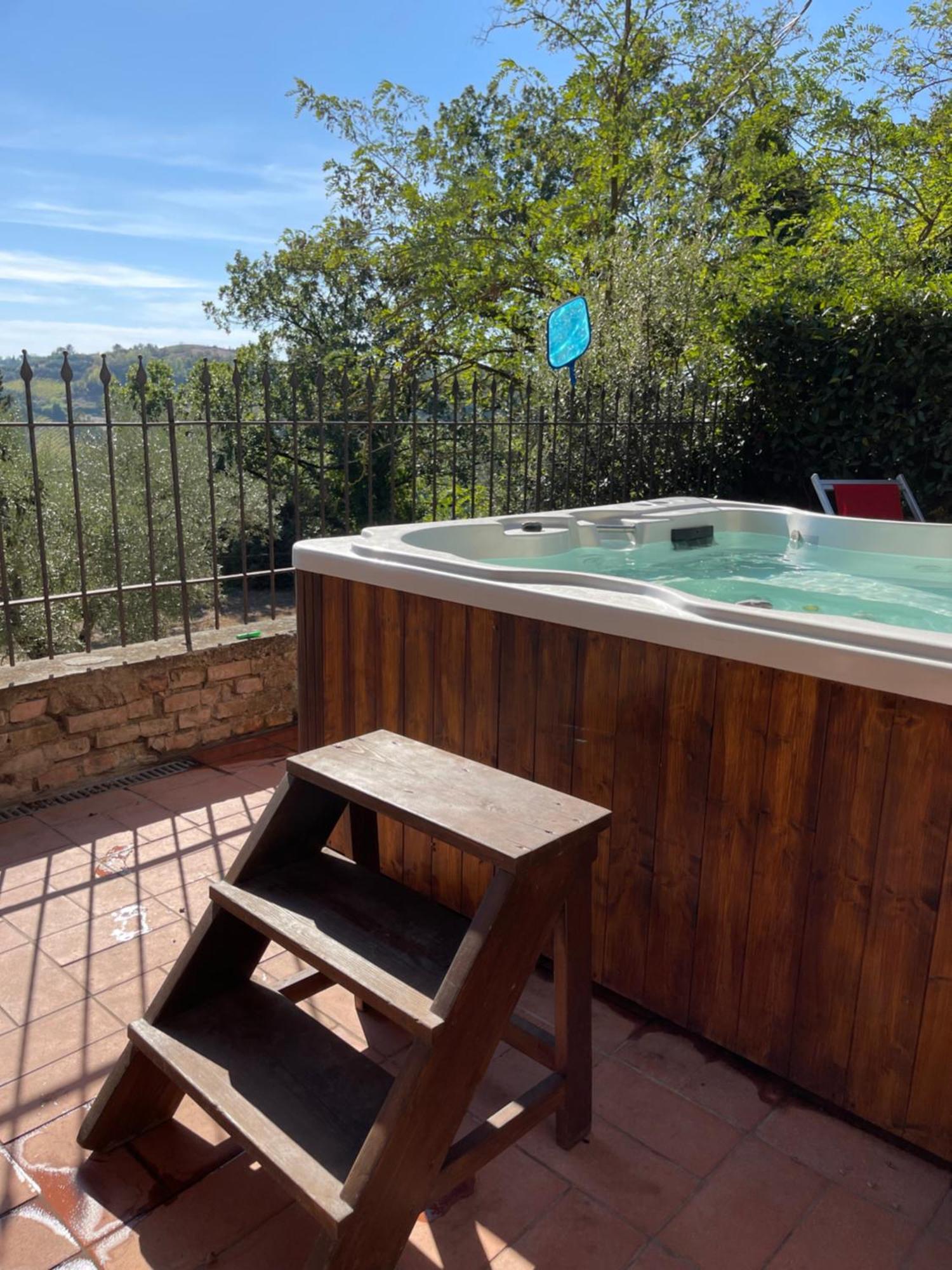 Intero Appartamento Con Private Pool E Jacuzzi Podere Settefrati مونتايون المظهر الخارجي الصورة