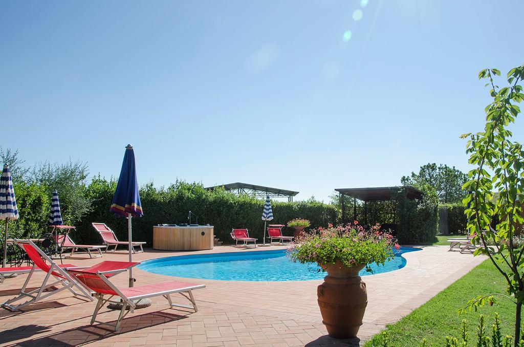 Intero Appartamento Con Private Pool E Jacuzzi Podere Settefrati مونتايون المظهر الخارجي الصورة